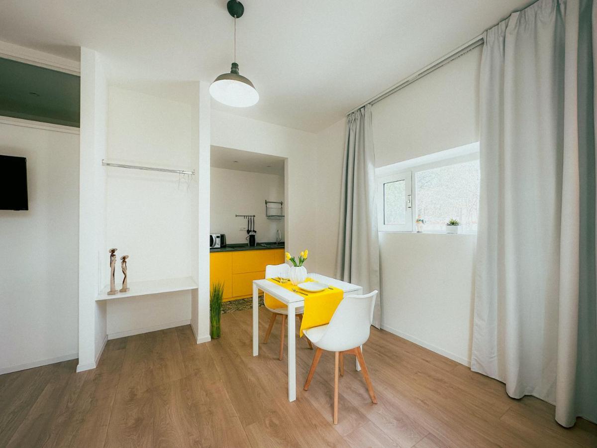 Ada Aparthotel *